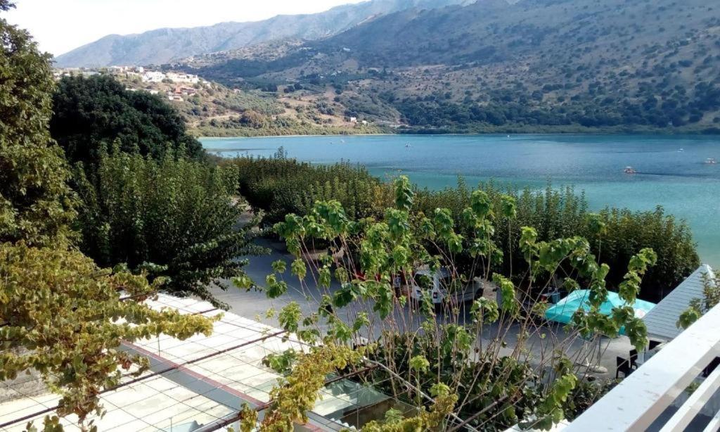 Korissia With Lake View Kournás Exterior foto